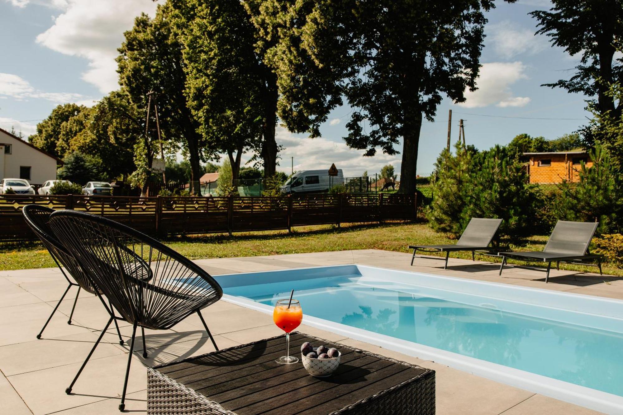 Gospodarstwo Agroturystyczne Z Basenem & Spa I Alpakami Elk Exterior photo