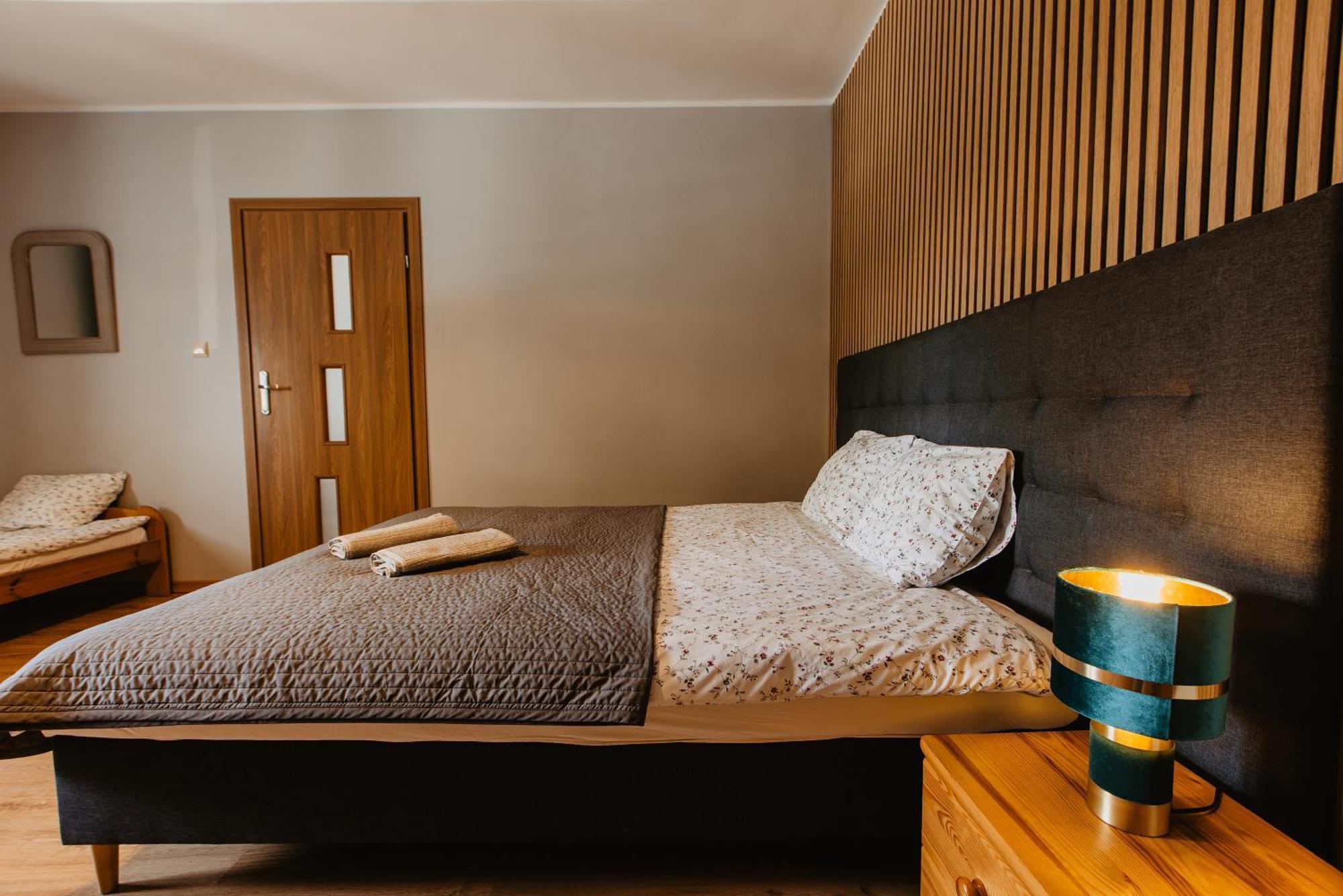 Gospodarstwo Agroturystyczne Z Basenem & Spa I Alpakami Elk Exterior photo